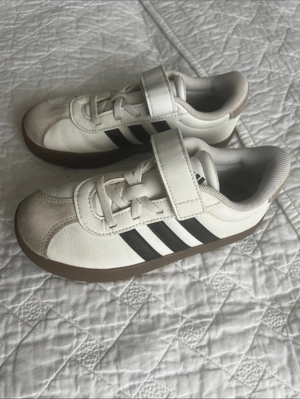 adidas Kids White, Beige & Black Velcro Sneakers